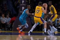 AYX-东契奇连续二十场比赛得分超过关键助攻，皇家马德里挑战极限！的简单介绍